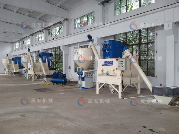 小型砂漿膩?zhàn)臃墼O(shè)備
